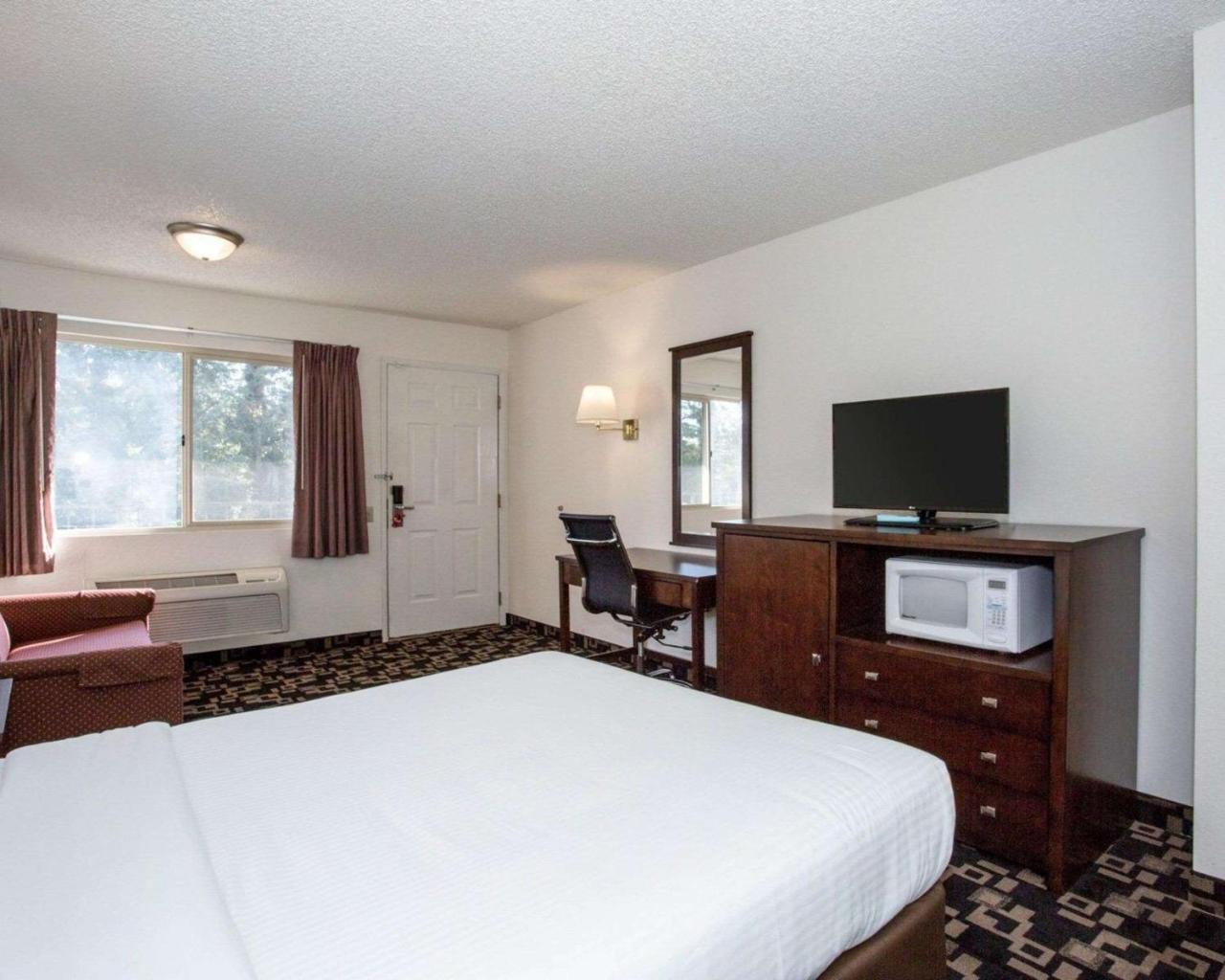 Morningglory Inn & Suites Bellingham Exterior photo